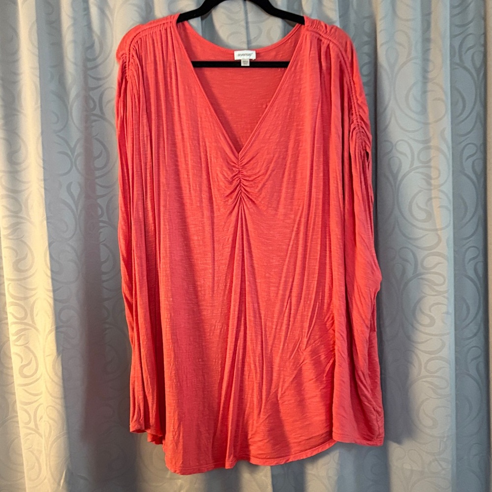 Avenue Coral V-Neck Ruched Tunic